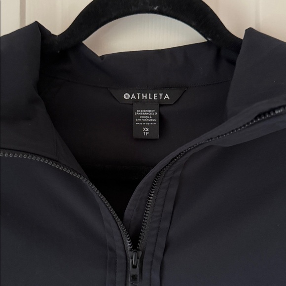 ATHLETA BLACK SOJOURN WINDBREAKER - Picture 8 of 12